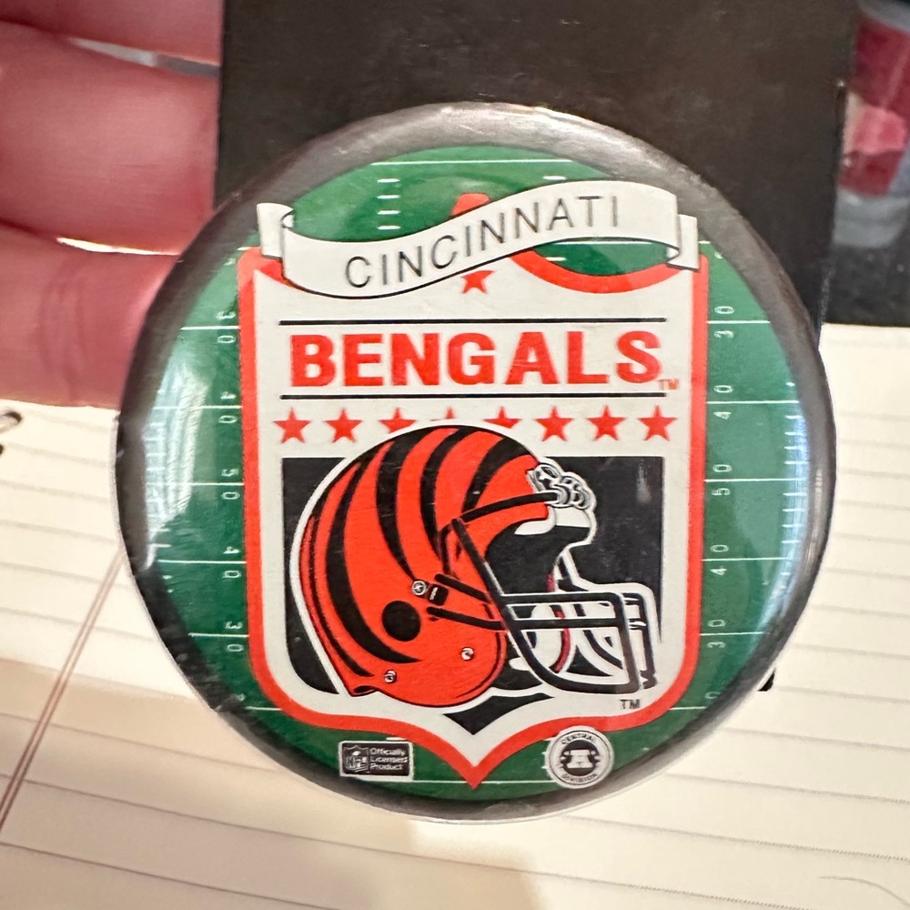 1908’s Vintage Cincinnati Bengals football pin